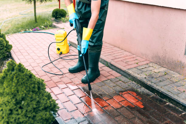 Why Choose Our Certified Pressure Washing Experts for Your Project Needs in Lancaster, WI?